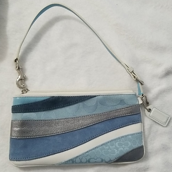 Vintage Wave Patchwork Tote - Picture 8 of 12